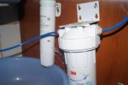 怎样处理换了滤芯净水器漏水问题（快速解决漏水问题）