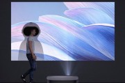 如何将投影仪与客厅电视连接（简单实用的连接方法）