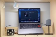 桌面音响的内存卡位置在哪里？如何更换或添加？