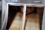 如何清洗吸油烟机油网（简单有效的清洗方法和注意事项）