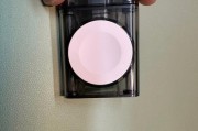 纯色果粉手机壳颜色调整难吗？需要专业工具吗？