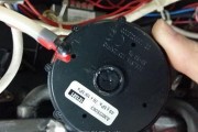 以威能热水器F28故障原因及解决方法（分析F28故障的原因和处理方法）