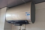 卡萨帝热水器洗澡需断电（探究卡萨帝热水器断电对水温的影响）