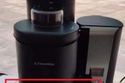 咖啡机出水困难的解决方法（轻松应对咖啡机出水困难的实用技巧）