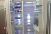 冰箱全身导电的原因及解决方法（揭秘冰箱导电的危害与应对策略）