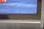用遥控哪个键唤醒电视机黑屏海信电视（解析唤醒电视机黑屏的关键）