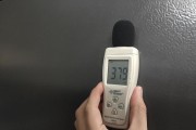 冰箱散热过高的原因及解决方法（如何避免冰箱散热过高）