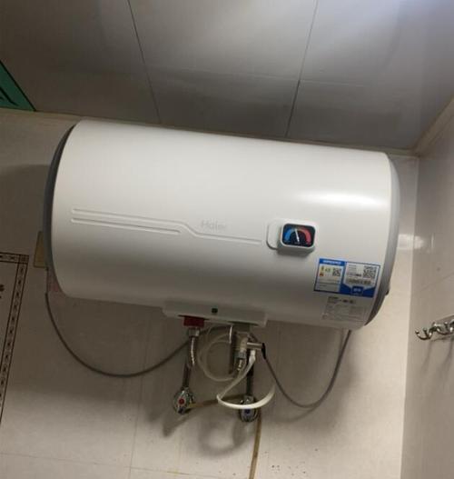 电热水器的清洗保养指南（如何保持电热水器的良好状态）