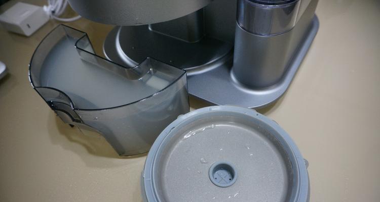 破壁机投料盖错位了，怎么办（解决破壁机投料盖错位问题的实用方法）