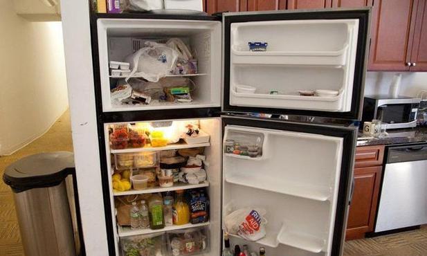 如何在海尔冰箱坏掉后正确进行食物冷藏（海尔冰箱维修指南及食物保鲜建议）