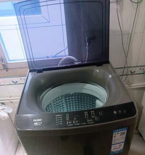自清洗洗衣机故障及解决方案（解决自清洗洗衣机故障的实用方法）