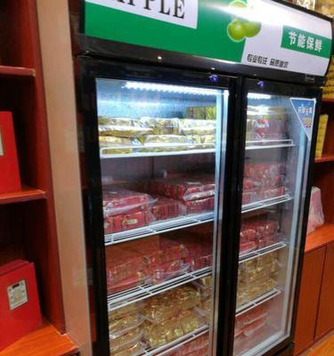 提升冰柜饮料整理效率的方法（实用技巧帮你快速整理冰柜饮料）