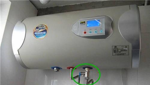 电热水器漏水的原因及处理方法（快速解决电热水器漏水问题的关键方法）