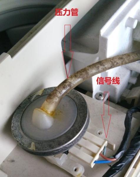 涡轮洗衣机漏水问题的修理方法（解决涡轮洗衣机漏水问题的实用指南）