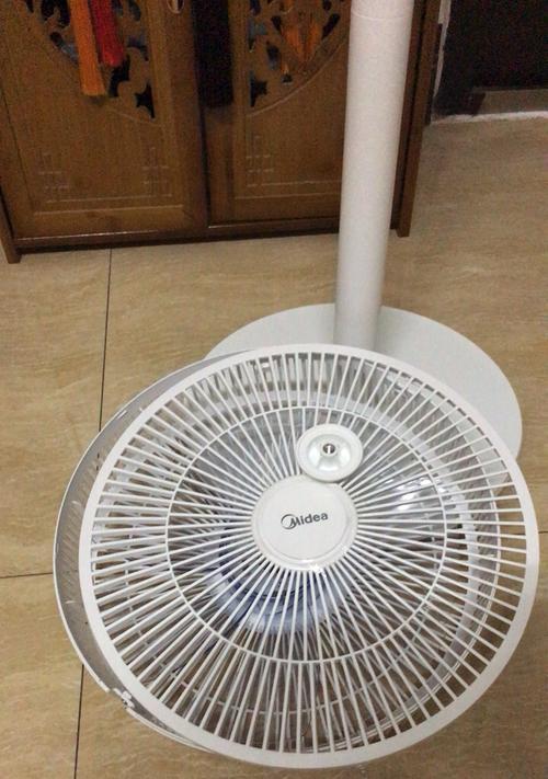 解决空调扇叶无法关上的问题（探索空调扇叶无法关闭的原因及解决方法）