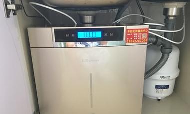 解决净水器水流外流的问题（有效防止净水器水流外泄的方法）