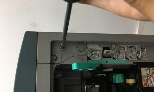 佳能复印机过热问题解决方法（了解复印机过热的原因及解决方案）