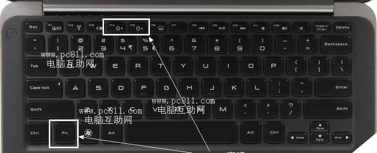 如何解决电脑显示器未全屏的问题（简易方法帮您完全展示电脑屏幕内容）