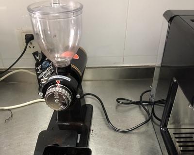 咖啡机流水慢的解决方法（提高咖啡机流水速度的关键技巧）