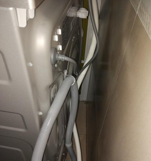 解决全自动洗衣机不排水问题的方法（快速有效处理洗衣机不排水困扰）