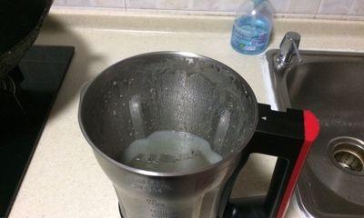 破壁机闪烁问题的原因及解决方法（探究破壁机闪烁现象的原因）