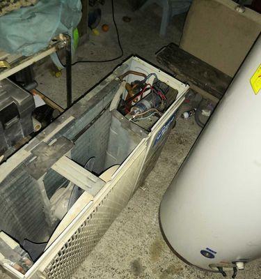 热水器管道爆裂急救指南（迅速解决问题）