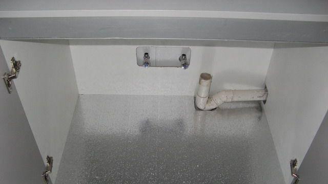 如何正确清洗橱柜式热水器（简易有效的清洗方法）