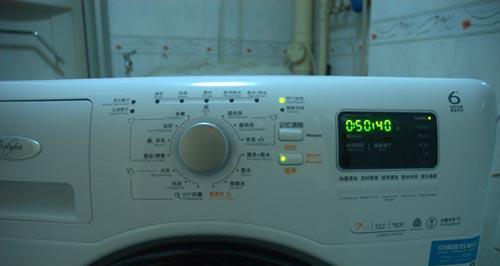 洗衣机显示E2故障解决方法（遇到洗衣机不脱水显示E2故障）