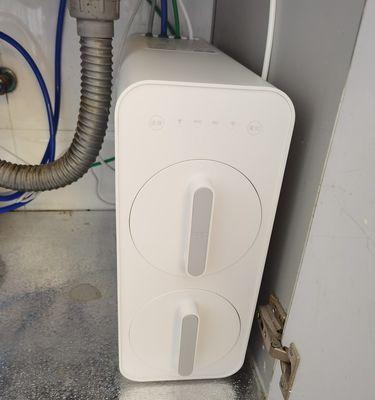 小米净水器闪黄灯维修价格大揭秘（小米净水器闪黄灯维修费用）
