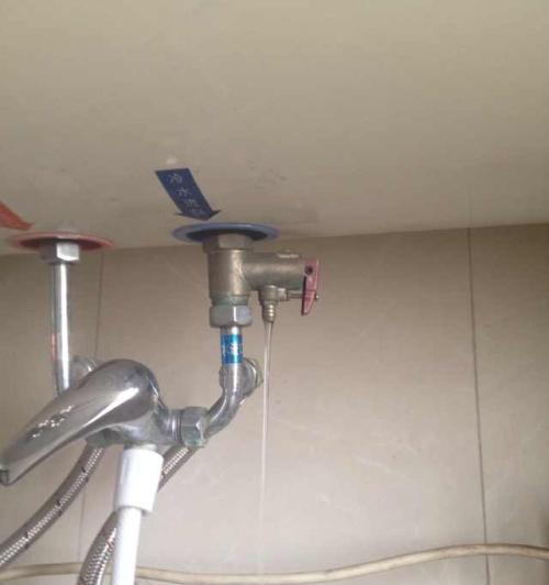 热水器管道漏水维修指南（快速解决漏水问题的实用方法）