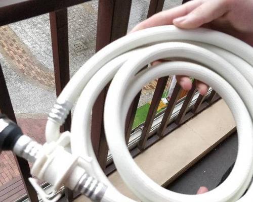 洗衣机进水管剪短对接方法（简单操作教程）