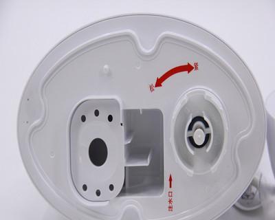 如何清洗伊莱克热水器（简单易行的清洗方法）