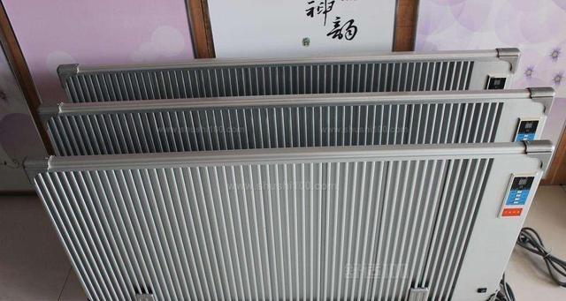 油烟机暖气片清洗方法（轻松解决油烟机暖气片清洗难题）
