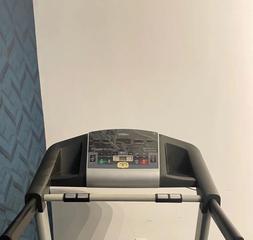 跑步机急停问题处理方法（解决跑步机急停问题的实用技巧）