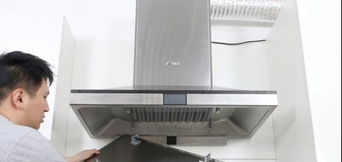 模具清洗油烟机的正确方法（如何高效清洁和维护你的油烟机）