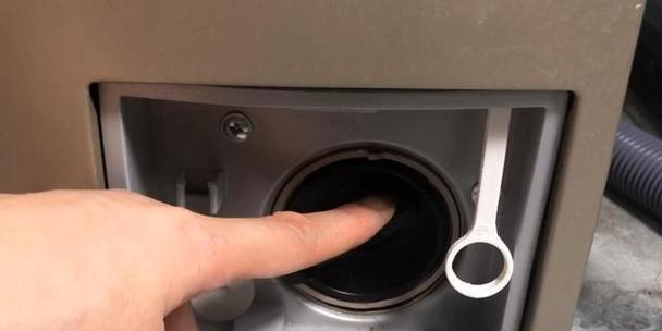 洗衣机不能脱水的原因及修理方法（解决洗衣机不能脱水的故障）