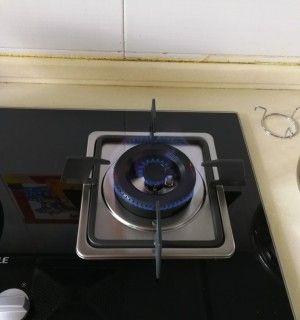 燃气灶按钮无法按下的原因（探究燃气灶按钮失灵的可能原因及解决方法）