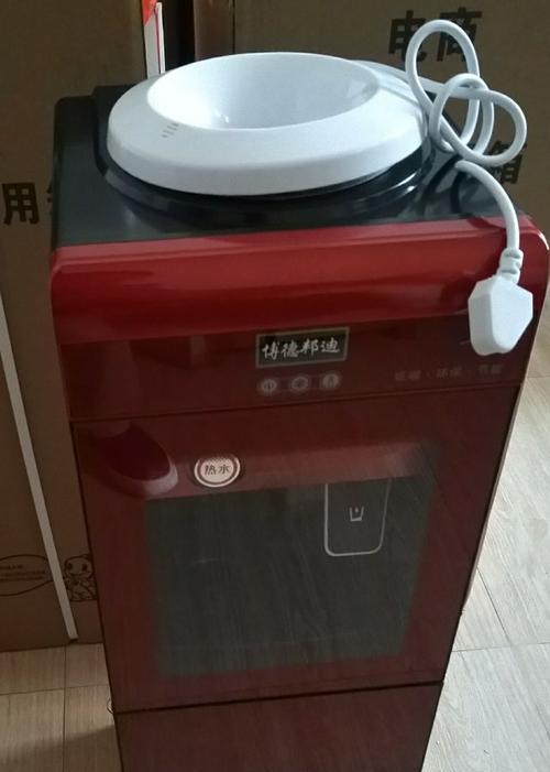 饮水机灯不亮的原因和修复方法（解决饮水机指示灯不亮的常见问题）