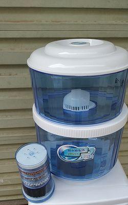 饮水机不放水桶漏水的解决办法（应对饮水机漏水问题，轻松解决烦恼）