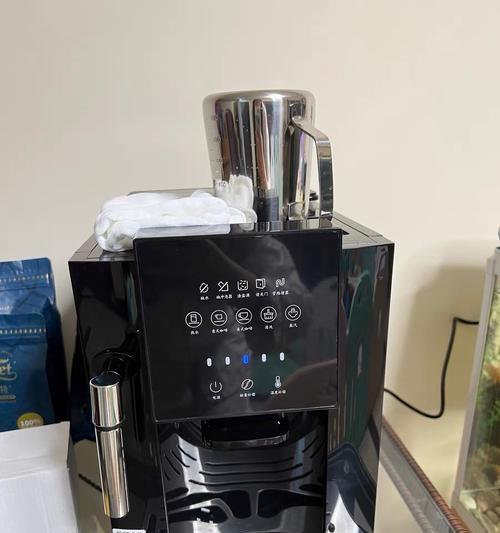 解决卡伦特咖啡机红灯故障的有效方法（故障排除指南及维修技巧，让您的咖啡机恢复正常运行）