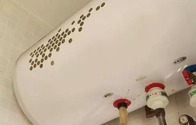 热水器清洗后不出热水的原因与解决方法（解析热水器清洗后无法提供热水的常见问题及应对策略）