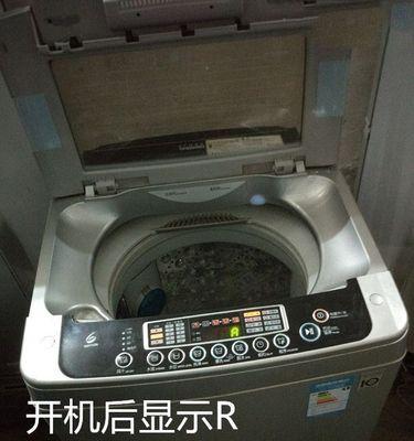滚筒洗衣机按键腐蚀的修理方法（教你轻松解决滚筒洗衣机按键腐蚀问题）