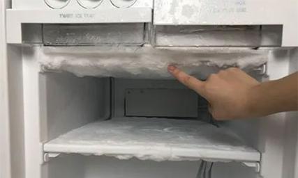 夏天冰箱结冰的原因及解决方法（揭秘夏季冰箱异常结冰的根源和有效应对措施）