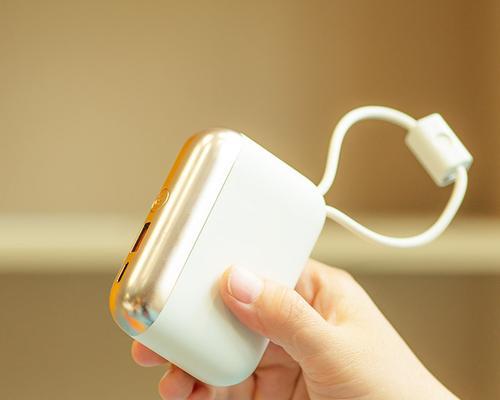 移动电源怎么使用？定顶便携式电源使用方法是什么？