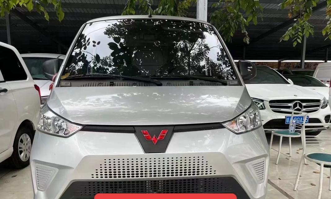 电车96v21a电池应使用哪种充电器？选择充电器的标准是什么？