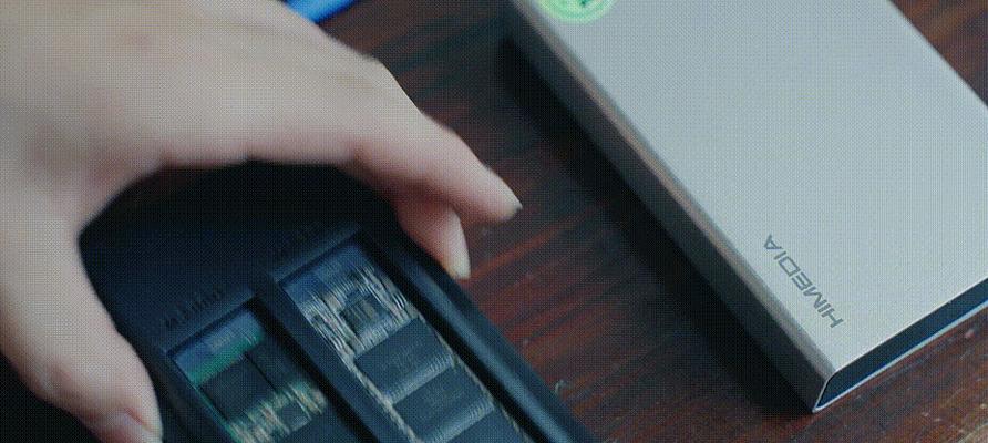 非双接口移动硬盘的使用方法是什么？使用时有哪些限制？