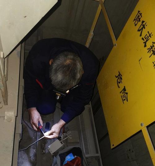 平板电脑摄像头挡片拆卸方法是什么？需要注意什么？