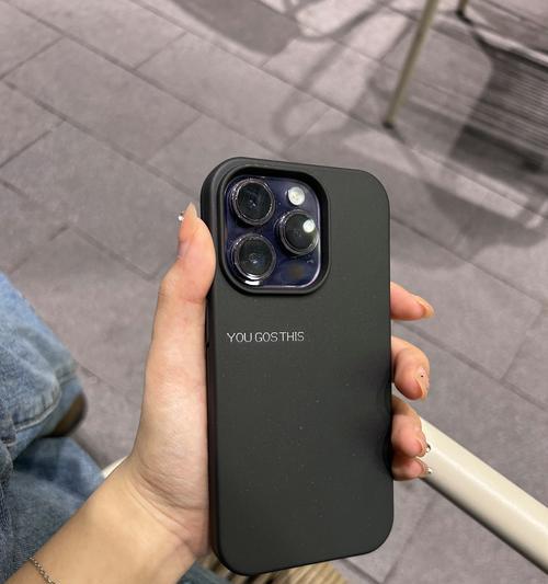 圆角手机壳套直角手机壳方法是什么？是否合适？