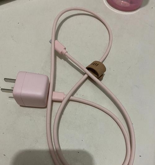 雕刻手机充电器使用技巧有哪些？常见问题如何解决？