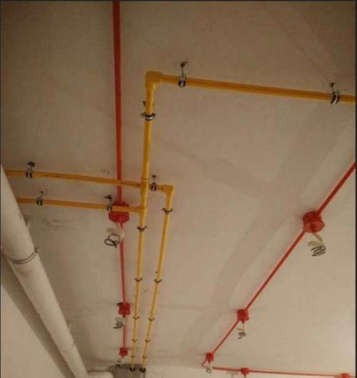 修理厂充电器使用时需要注意什么？